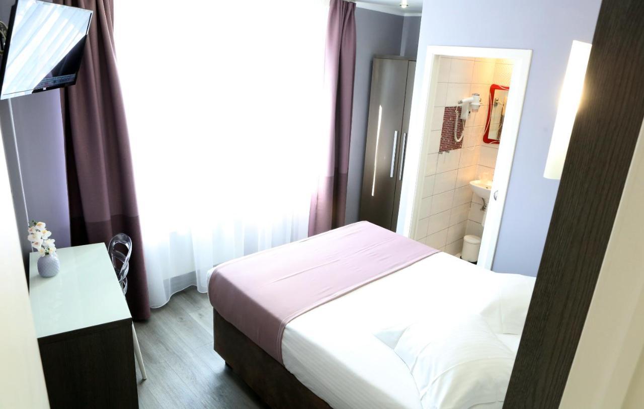Hotel Phenix Dilbeek Kültér fotó